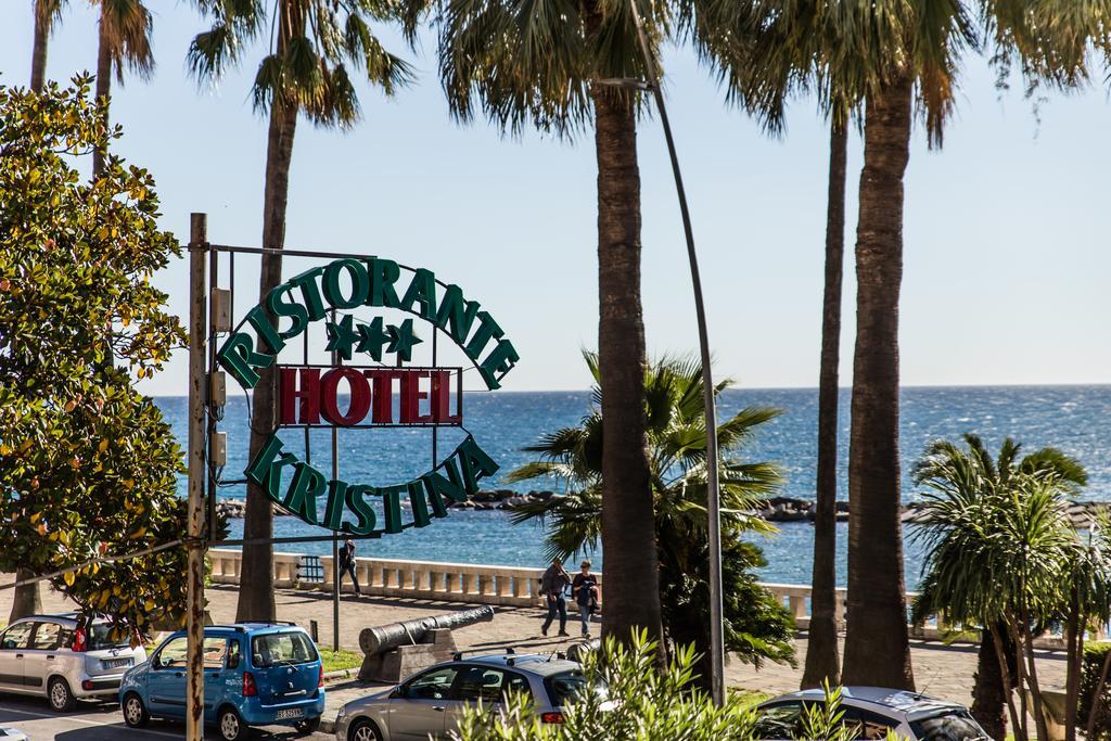 Hotel Kristina Imperia Exterior photo